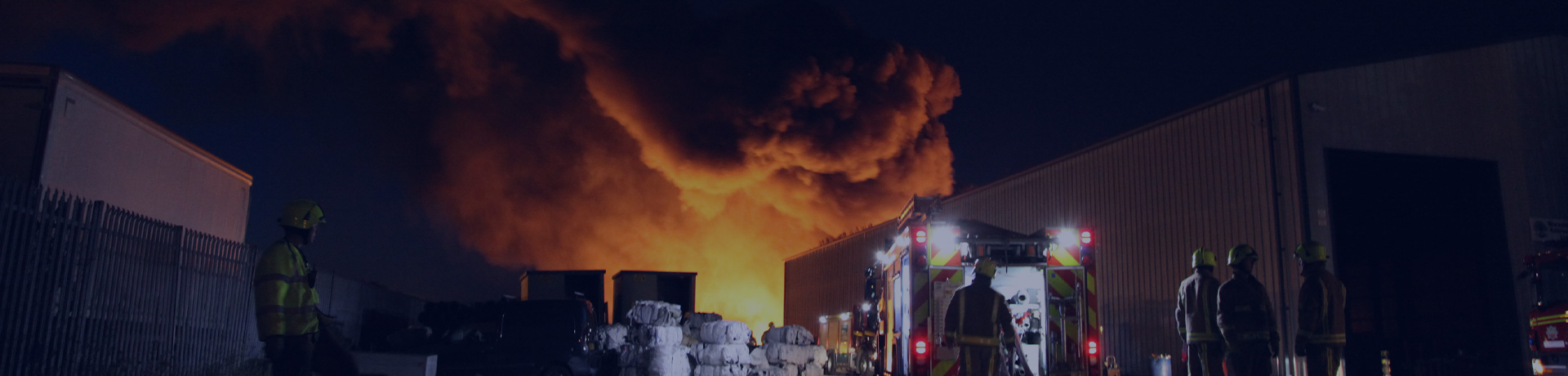 Un incendie dans un entrepôt